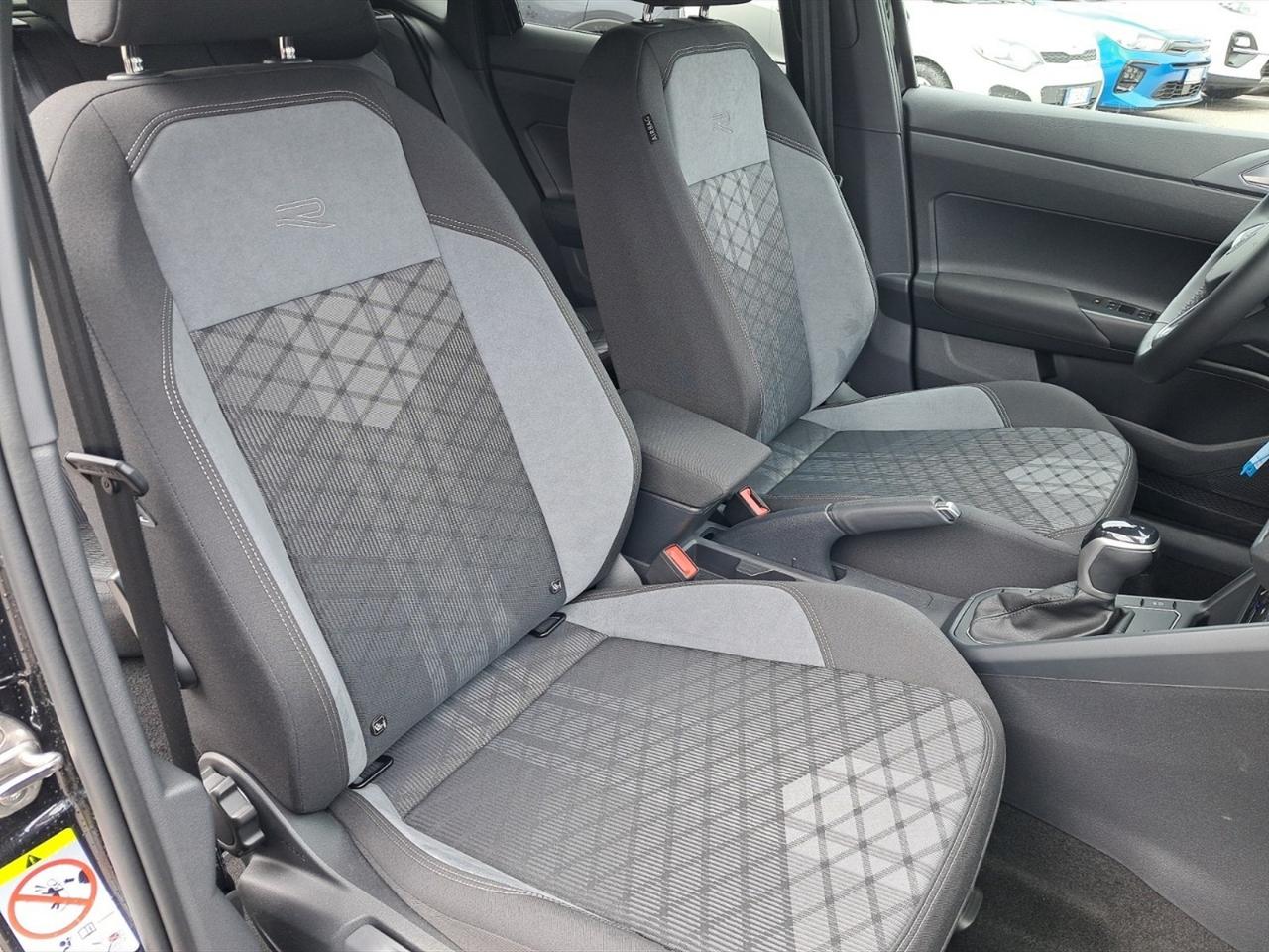 Volkswagen Polo 1.0 tsi r-line 95cv dsg