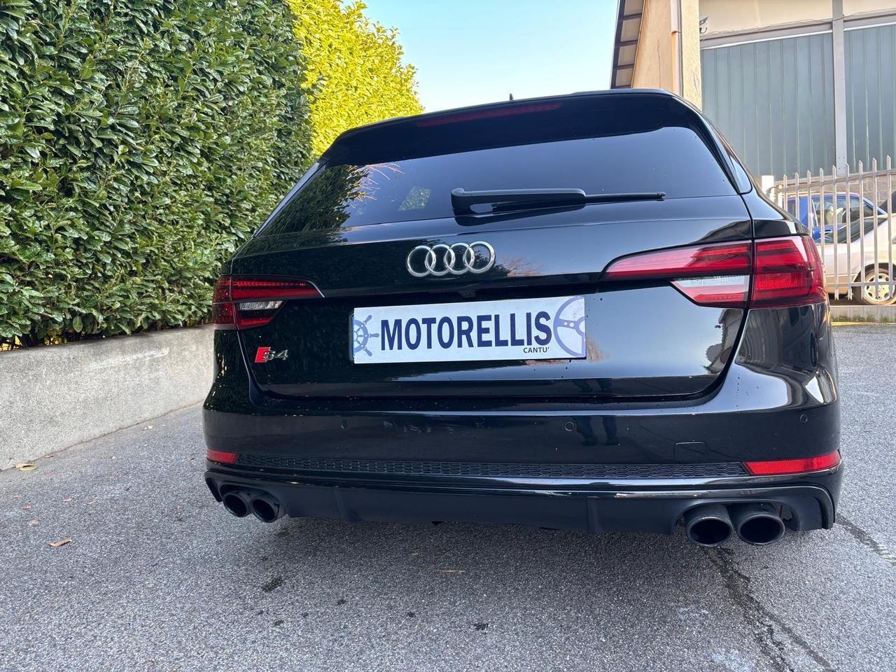 Audi A4 S4 Avant 3.0 TFSI quattro tiptronic