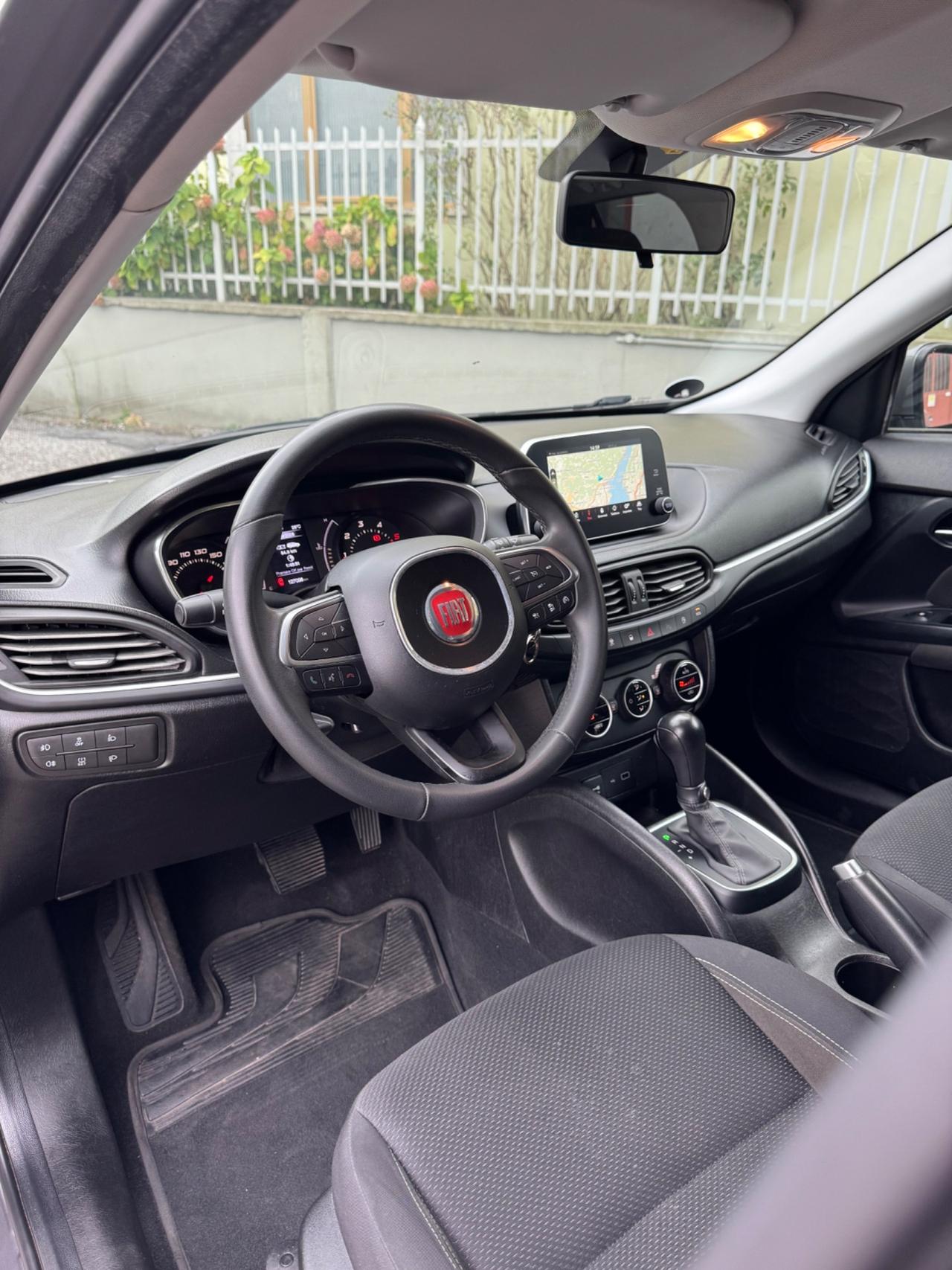 Fiat Tipo 1.6 Mjt S&S SW Lounge