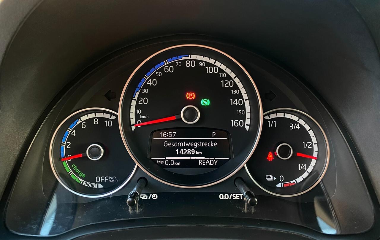 Volkswagen up! 83CV DSG