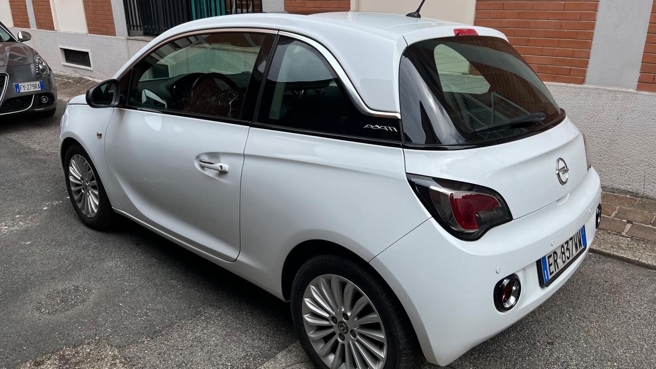 Opel Adam 1.2 70 CV