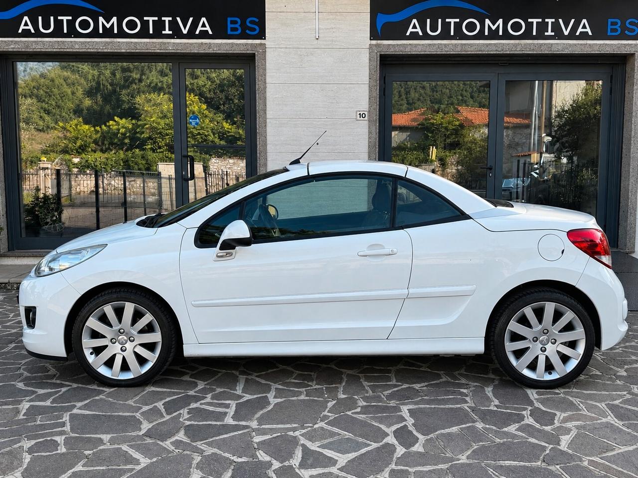 Peugeot 207 1.6 8V HDi 112CV CC Allure