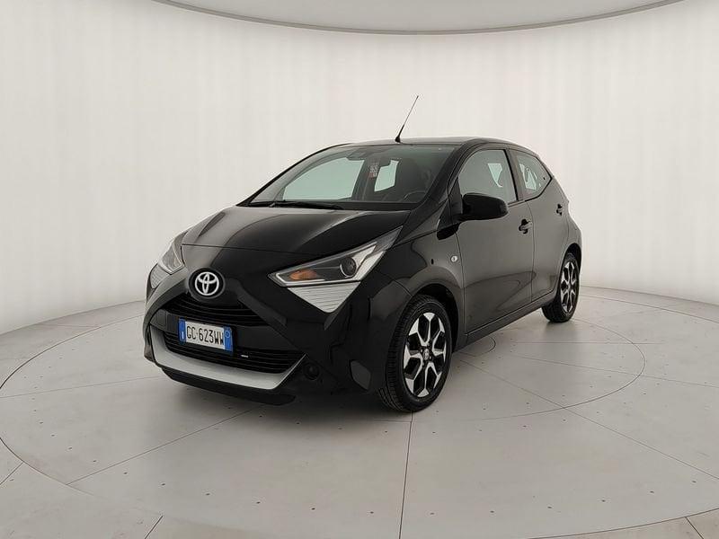 Toyota Aygo Connect 1.0 VVT-i 72 CV 5 porte x-fun