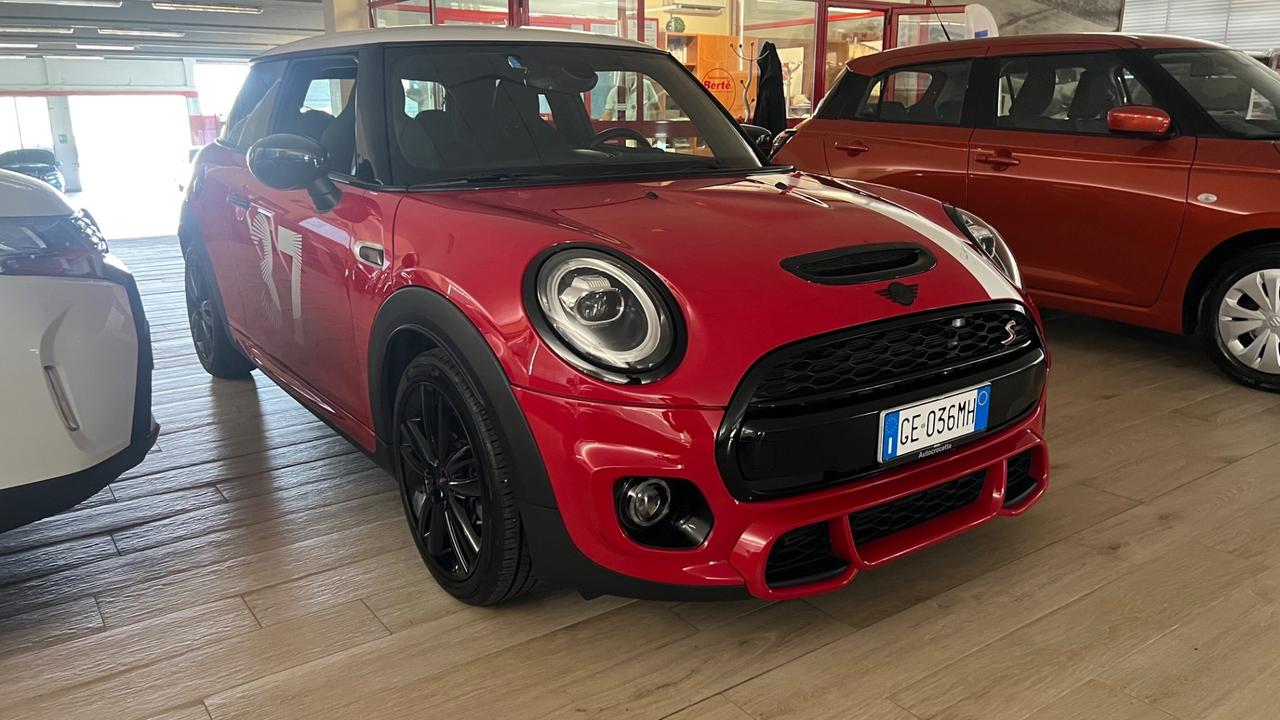 Mini 2.0 John Cooper Works GP Paddy Hopkirk