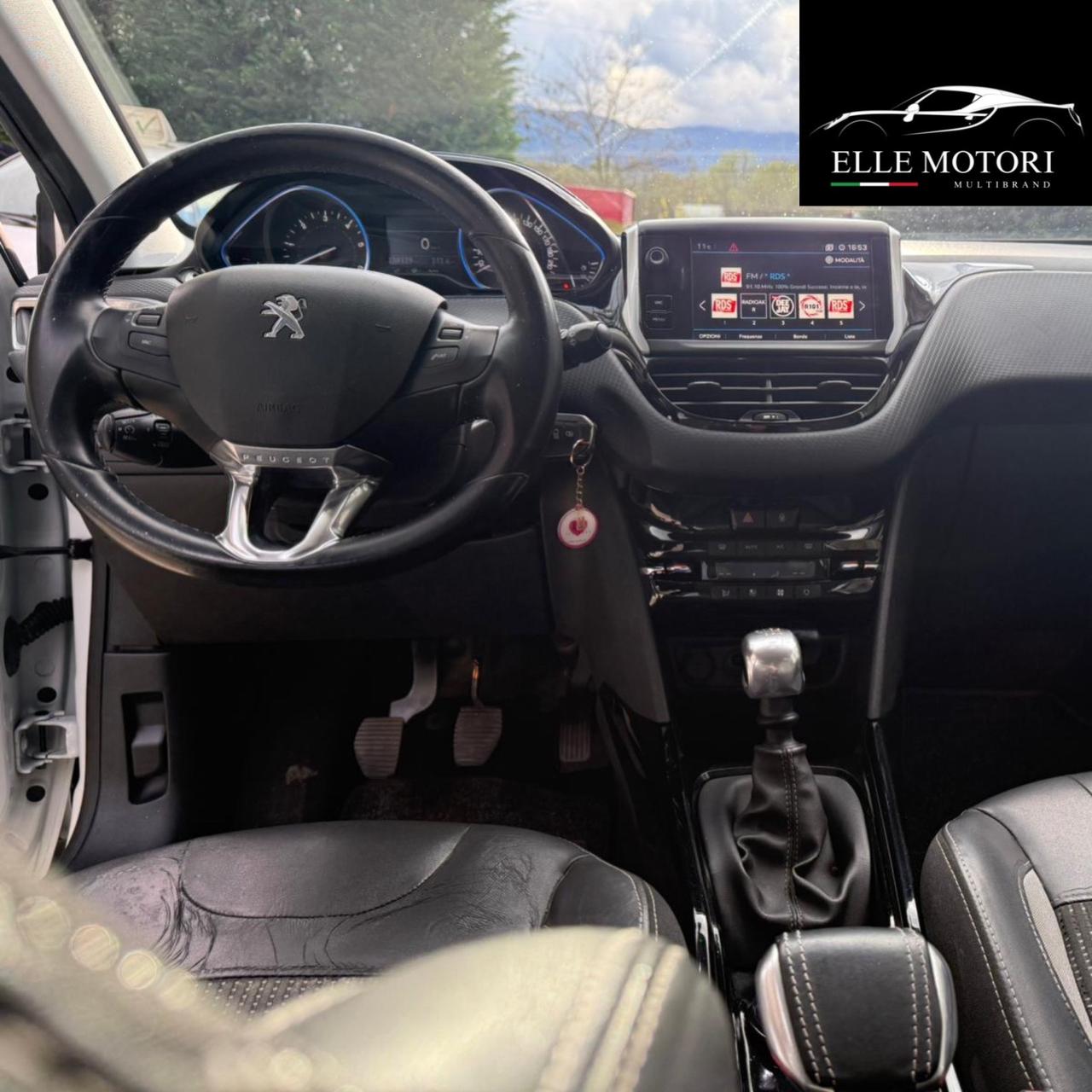 Peugeot 2008 BlueHDi 100 S&S Black Matt