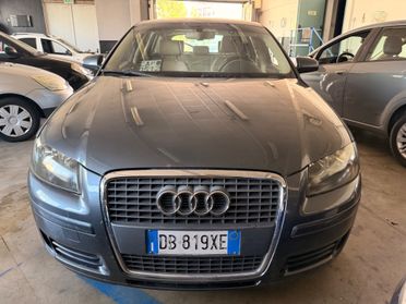 Audi A3 2.0 16V FSI Ambiente