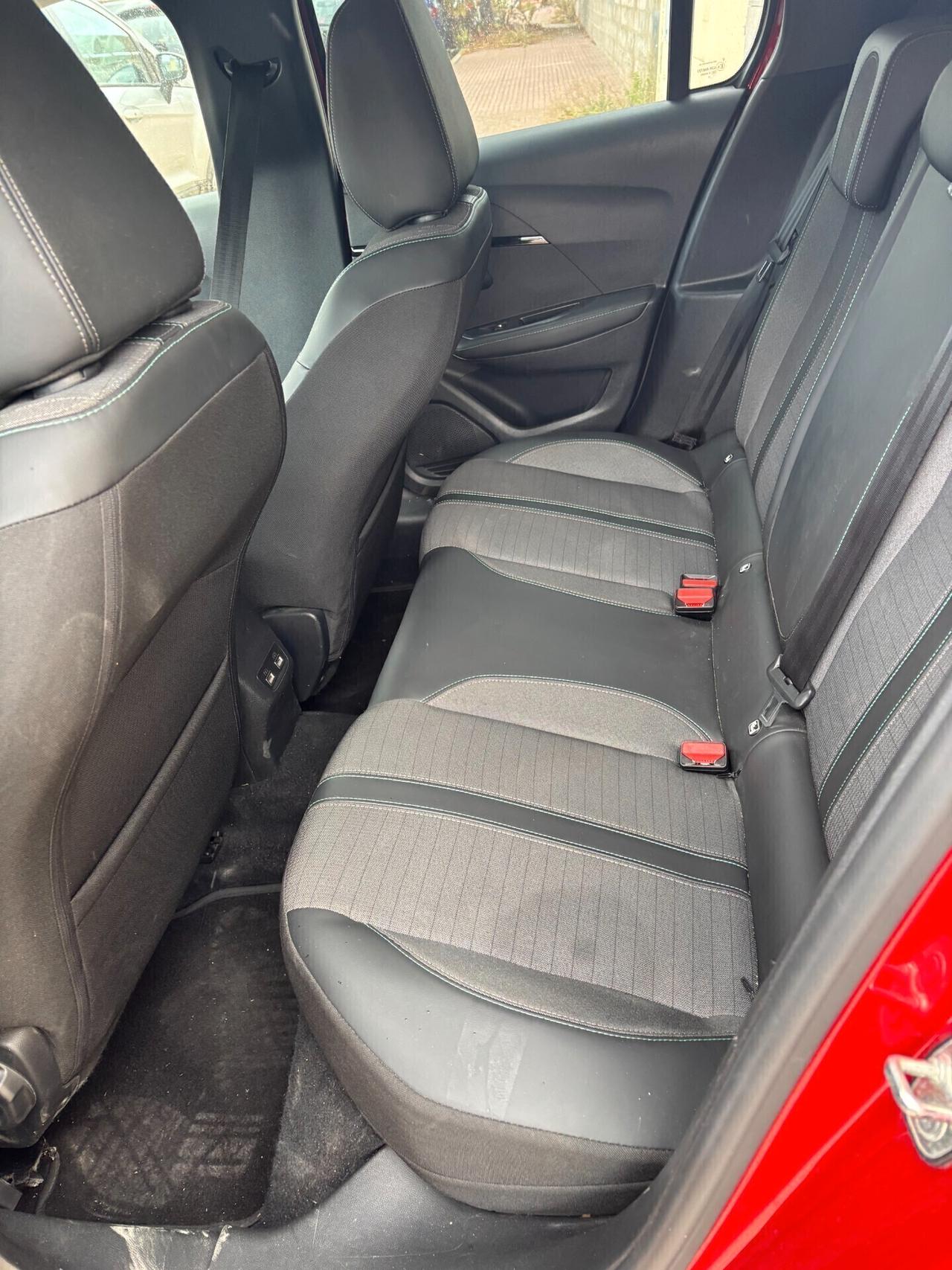 Peugeot 208 GT 1.2 CC 75CV BENZINA FULL OPT 2022