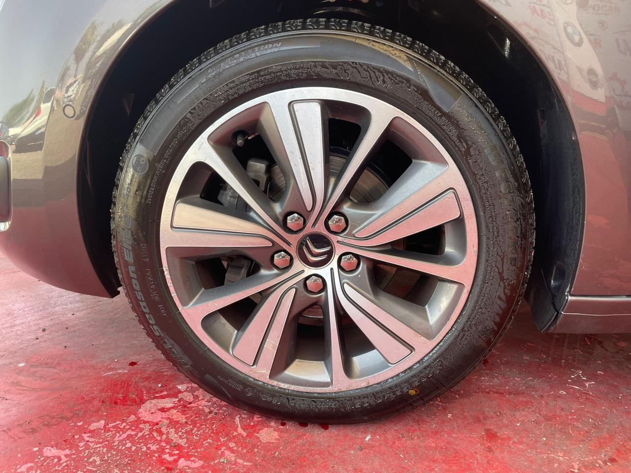 Citroen C4 Picasso BlueHDi 120 S&S EAT6 Exclusive ADATTA A PORTATORI DI HANDICAP