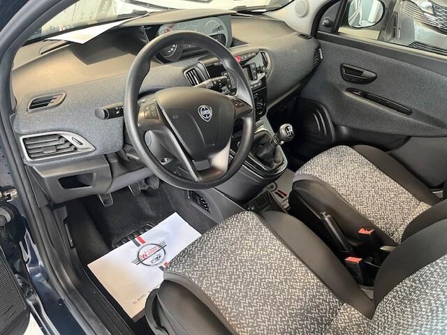 Lancia Ypsilon 1.2 69 CV 5 porte GPL Ecochic Elefantino Blu