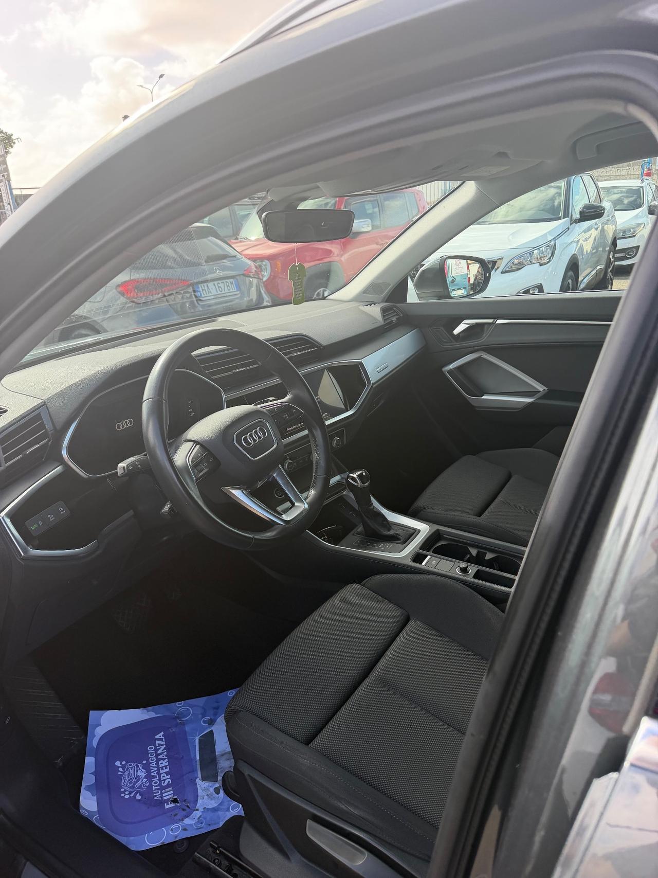 Audi Q3 35 TDI quattro S tronic line edition