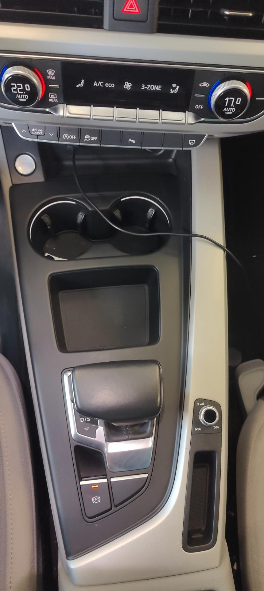 Audi A4 Avant 40 g-tron S tronic Business