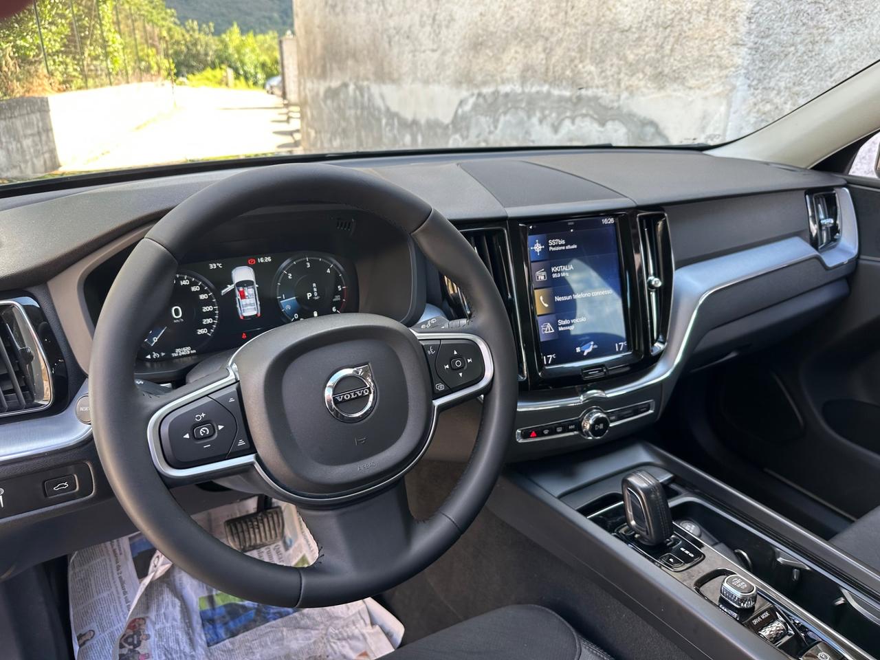 Volvo XC 60 XC60 B4 (d) AWD Geartronic Momentum UNICO PROPRIETARIO
