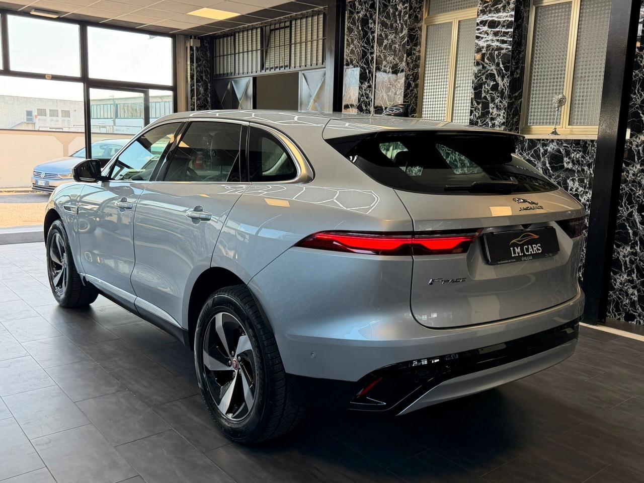 Jaguar F-Pace 2.0 D 204 CV AWD aut. R-Dynamic HSE