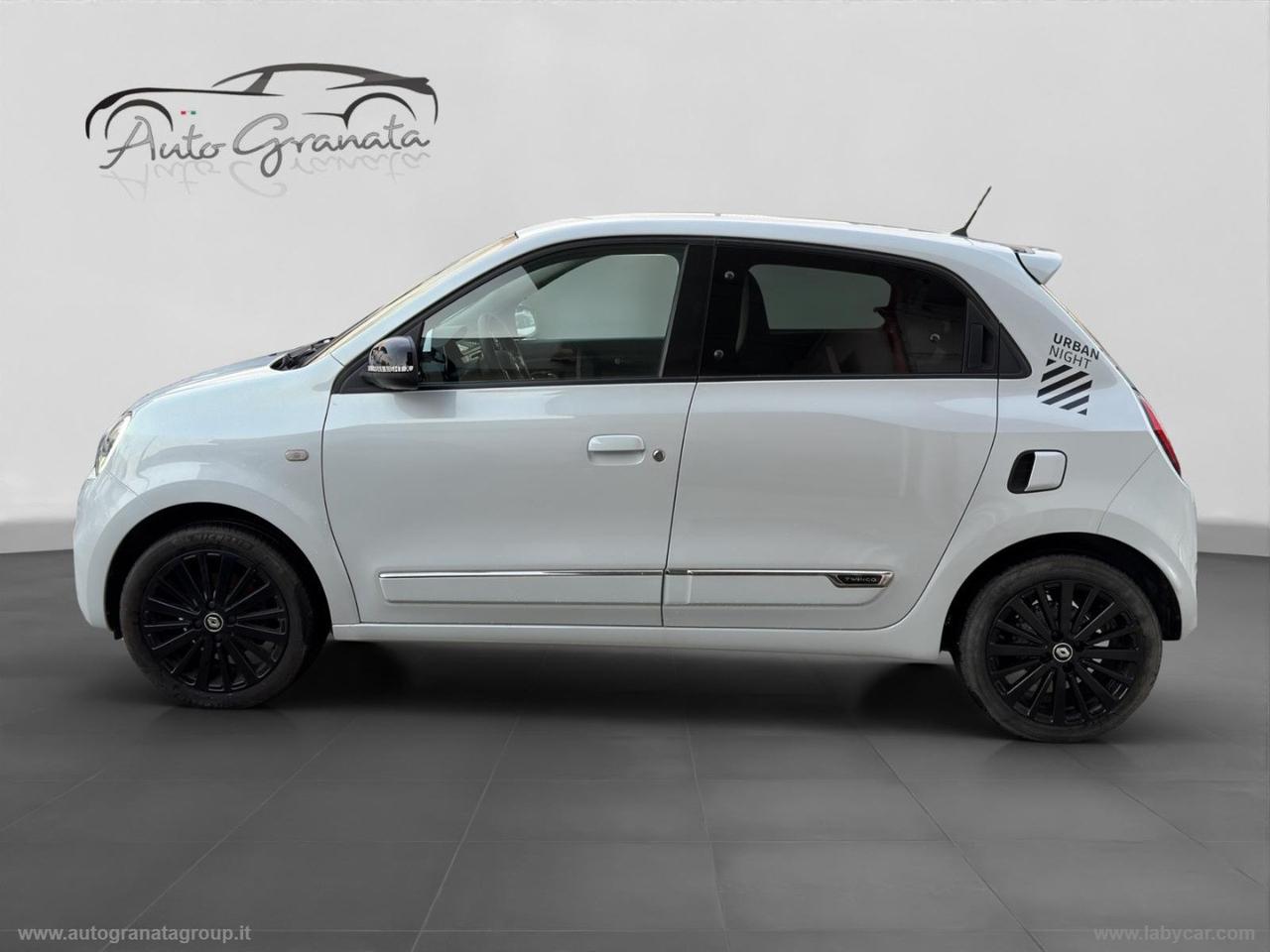 RENAULT Twingo SCe 65 CV Urban Night PARI NUOVO!