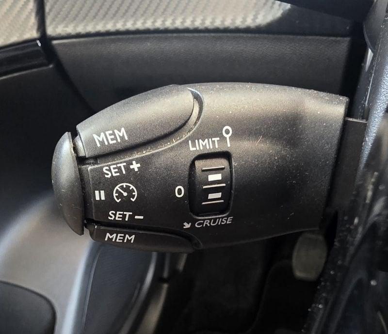 Peugeot 2008 2008 1.2 puretech Allure Pack s&s 100cv