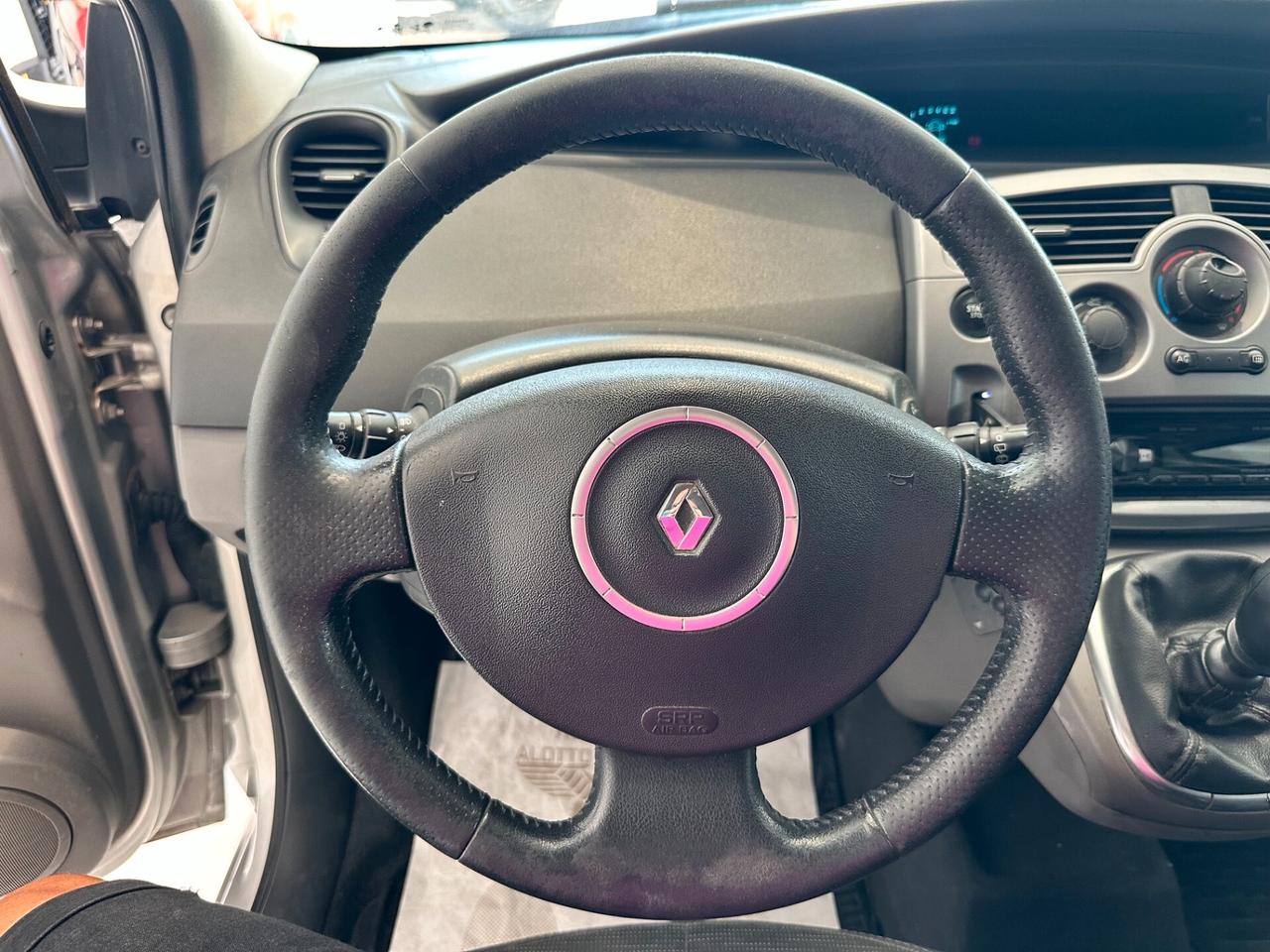 Renault Scenic 1.5 dCi105CV Exception 2007