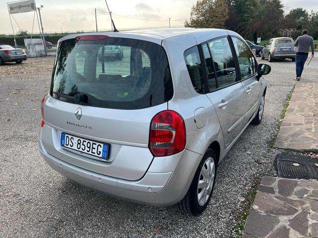 RENAULT Modus 1.2 16V TCE Dynamique