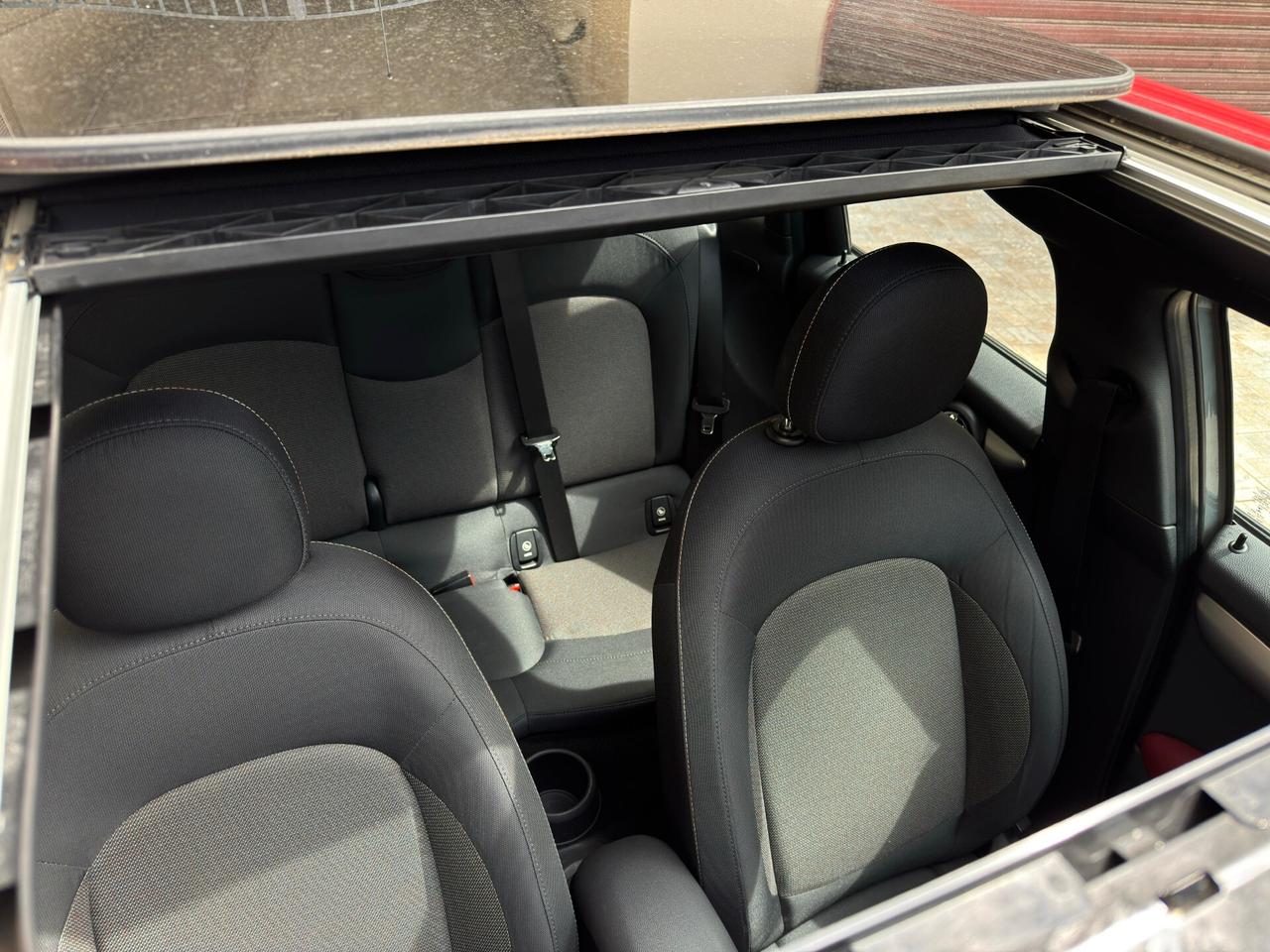 Mini 1.5 Cooper D 116 cv