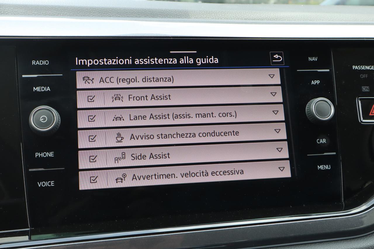 Volkswagen Polo 1.0 Tsi 95 CV MATRIX ACC KEYLESS