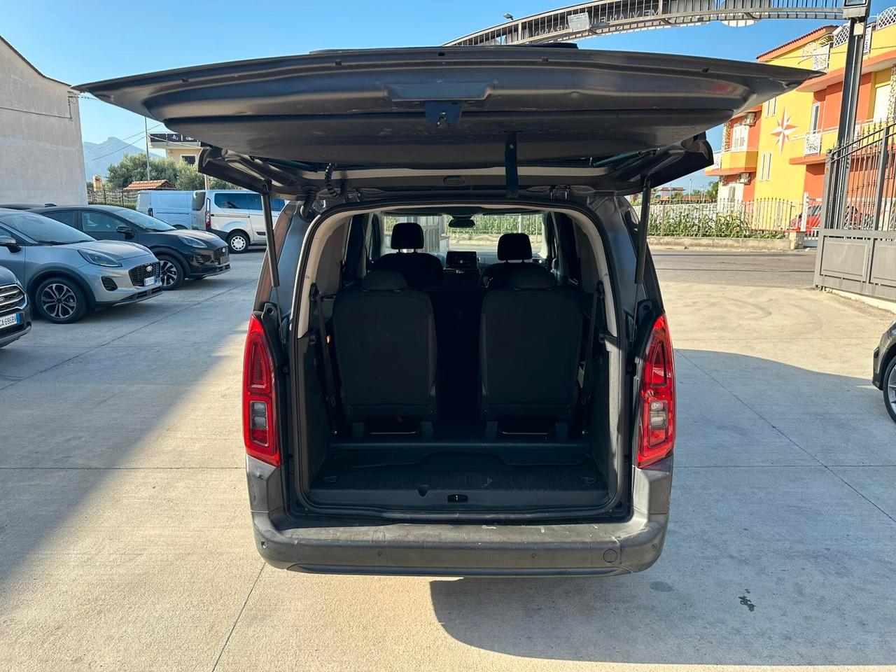 Citroen Berlingo 130CV 1.5 DIESEL 7 POSTI