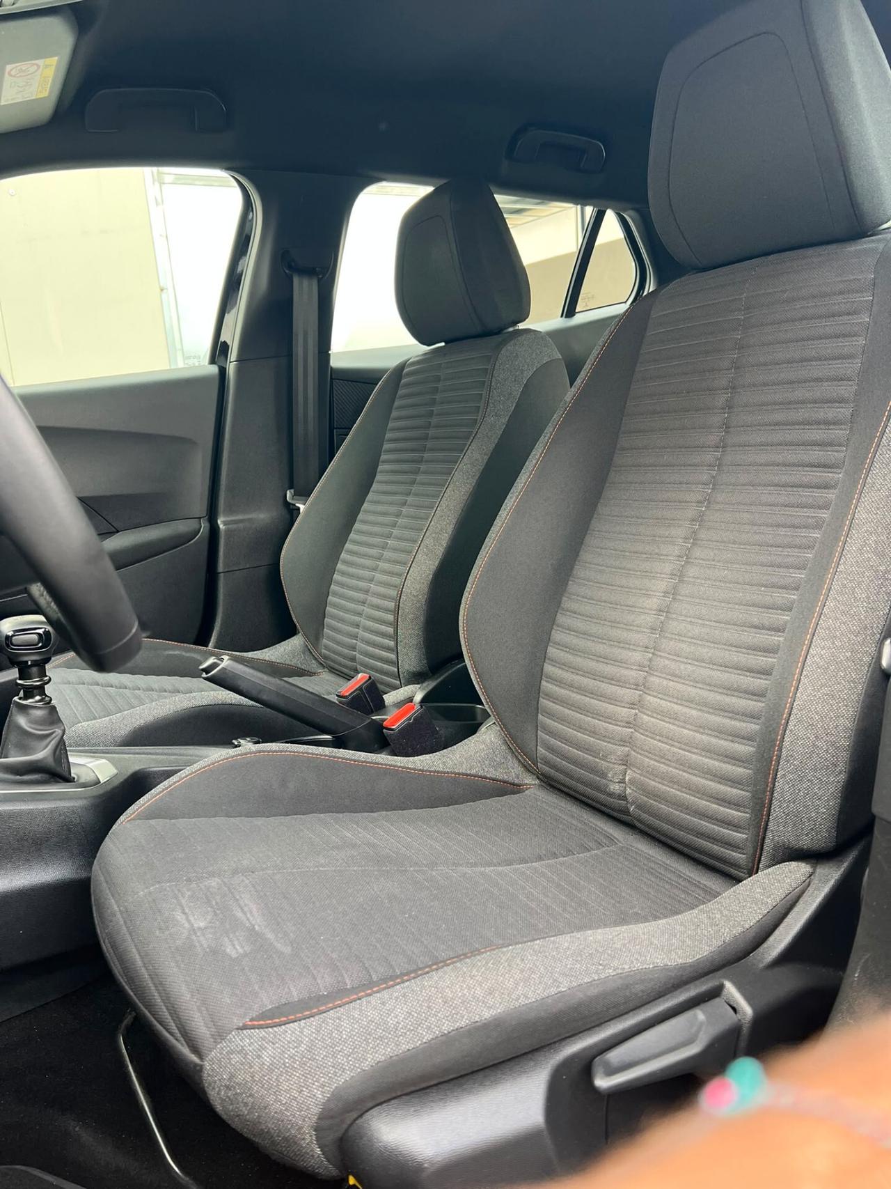 PEUGEOT 2008 1.2 PURETECH 100 CV 2023!!! PROMO!!!