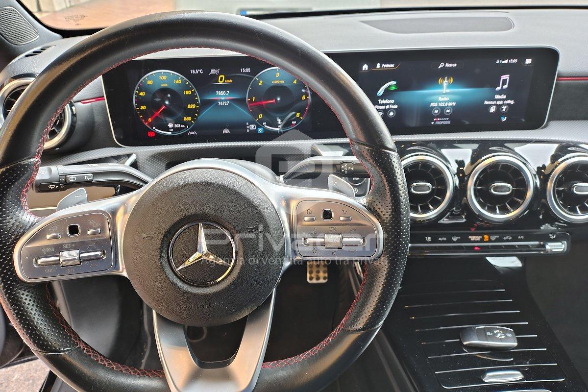 MERCEDES A 200 d Automatic Premium