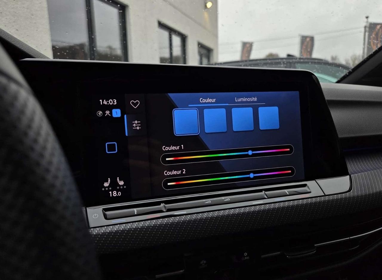 Volkswagen Golf 1.0 eTSI R-line DSG