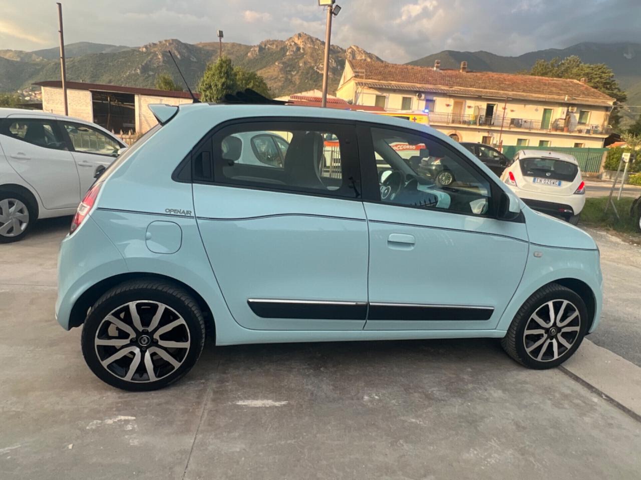 Renault Twingo TCe 90 CV EDC Openair Cabrio permute e finanziamenti