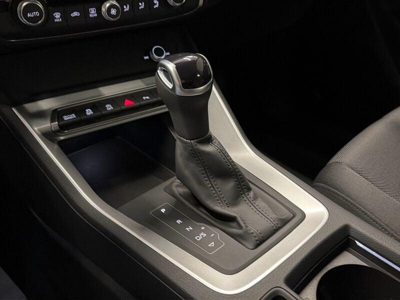 Audi Q3 Audi Sportback Business Plus 35 TFSI 110(150) kW(CV) S tronic