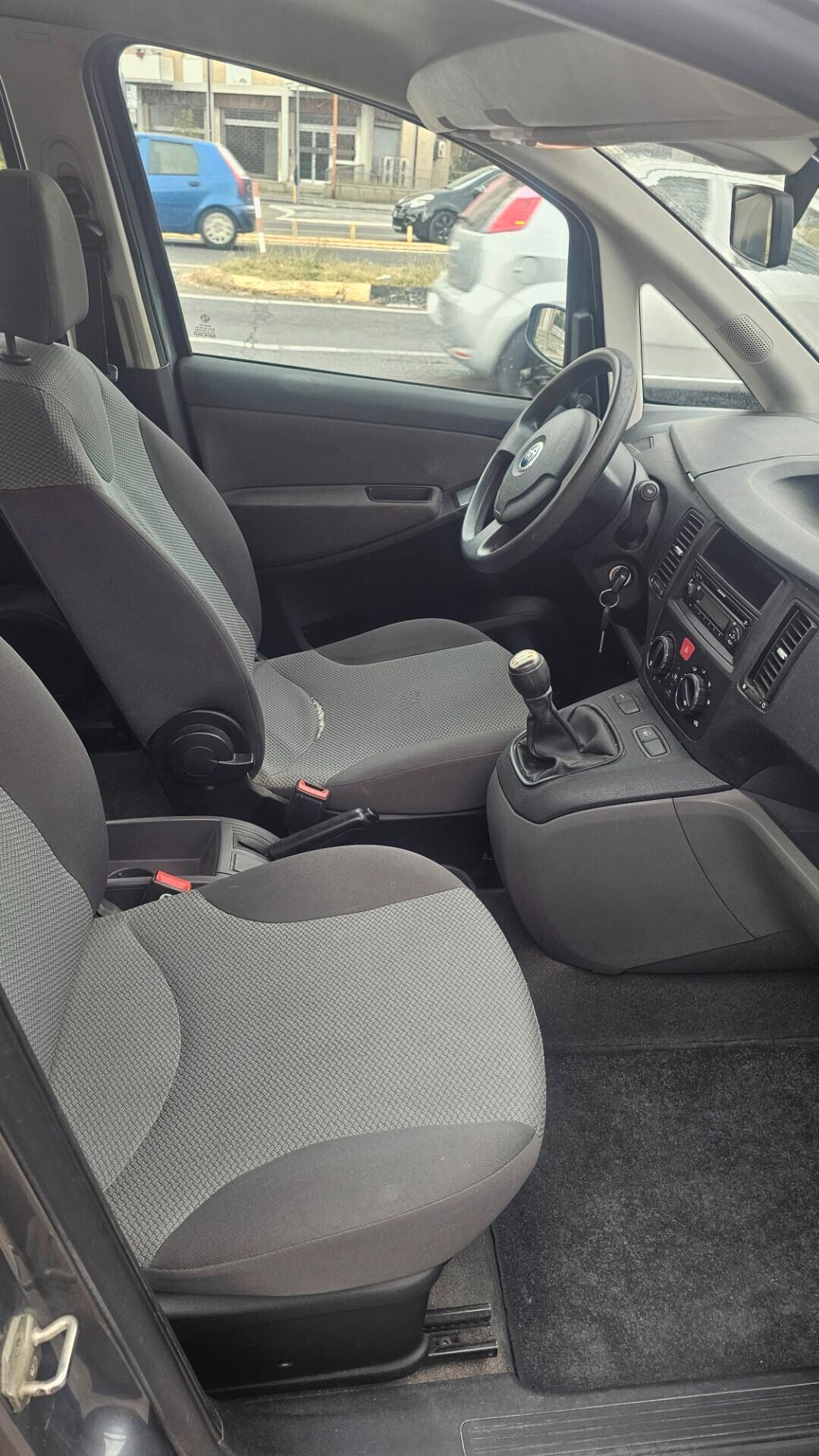 Fiat Idea 1.3 Multijet 16V 70 CV BlackEnergy