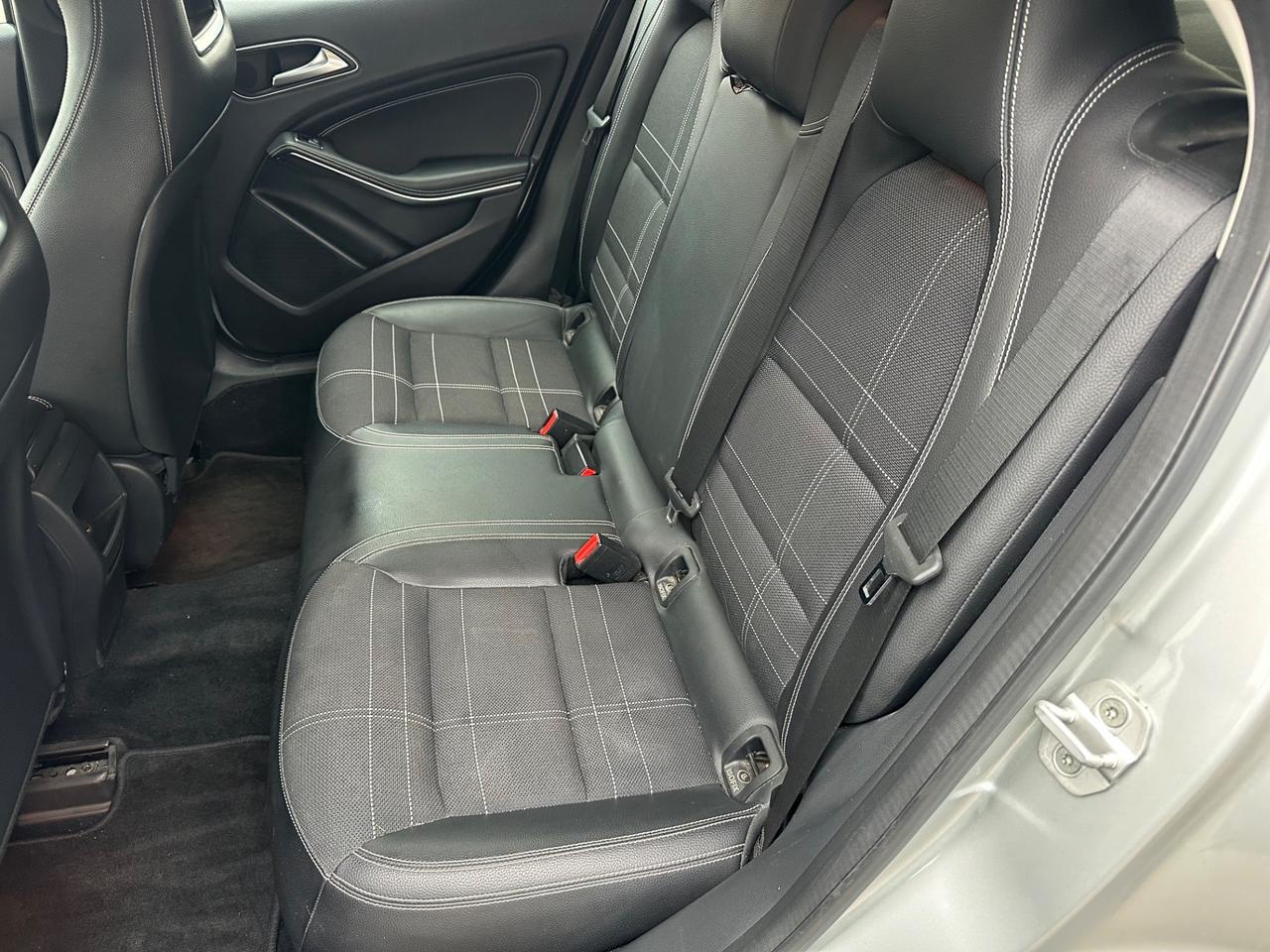 Mercedes-benz GLA 200 CDI Premium Possibile Finanziamento