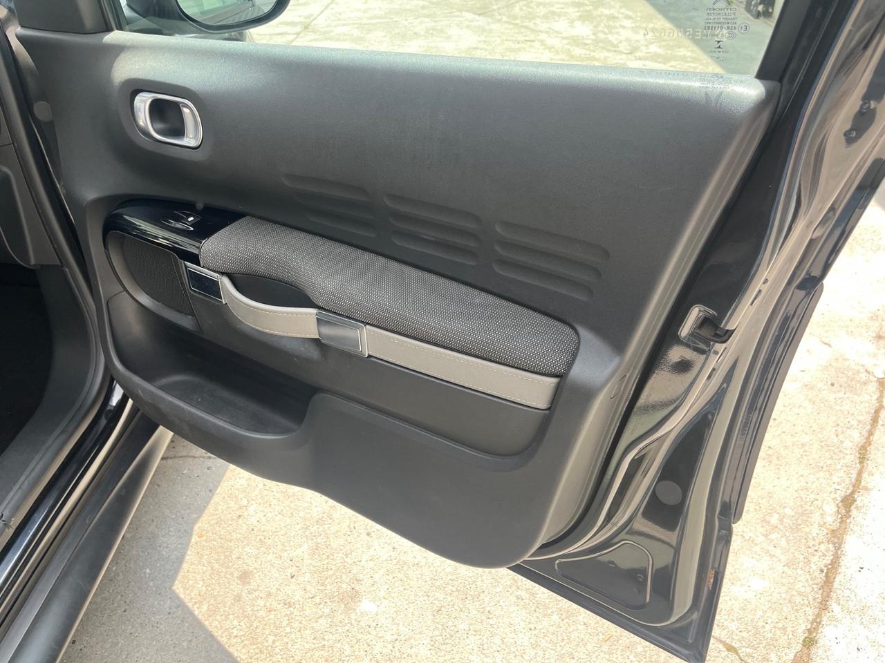 Citroen C4 Cactus PureTech 82 Shine