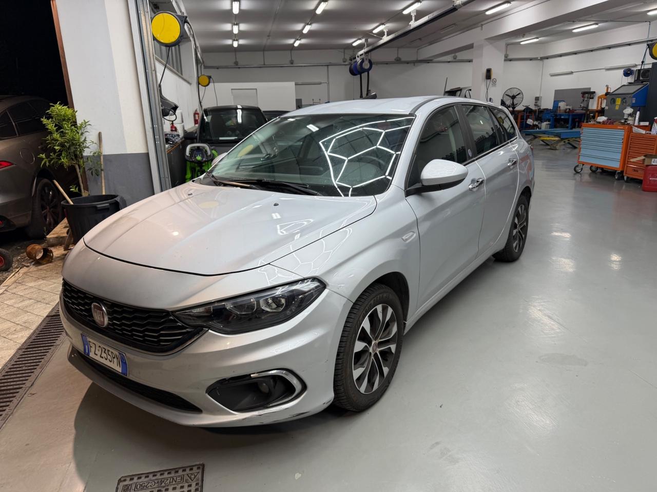 Fiat Tipo 1.6 Mjt S&S DCT 5 porte S-Design