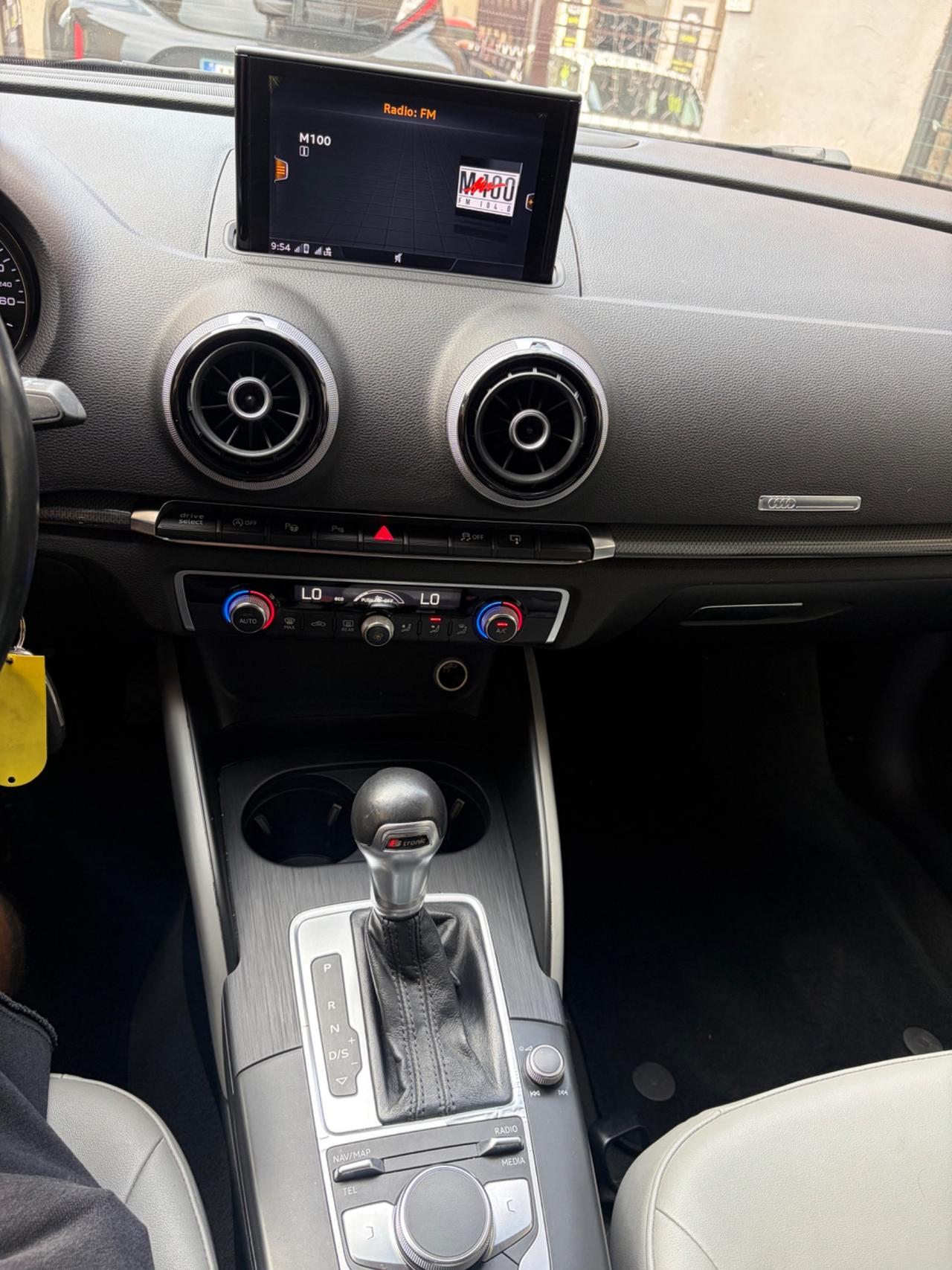Audi A3 SPB 1.6 TDI S tronic Sport