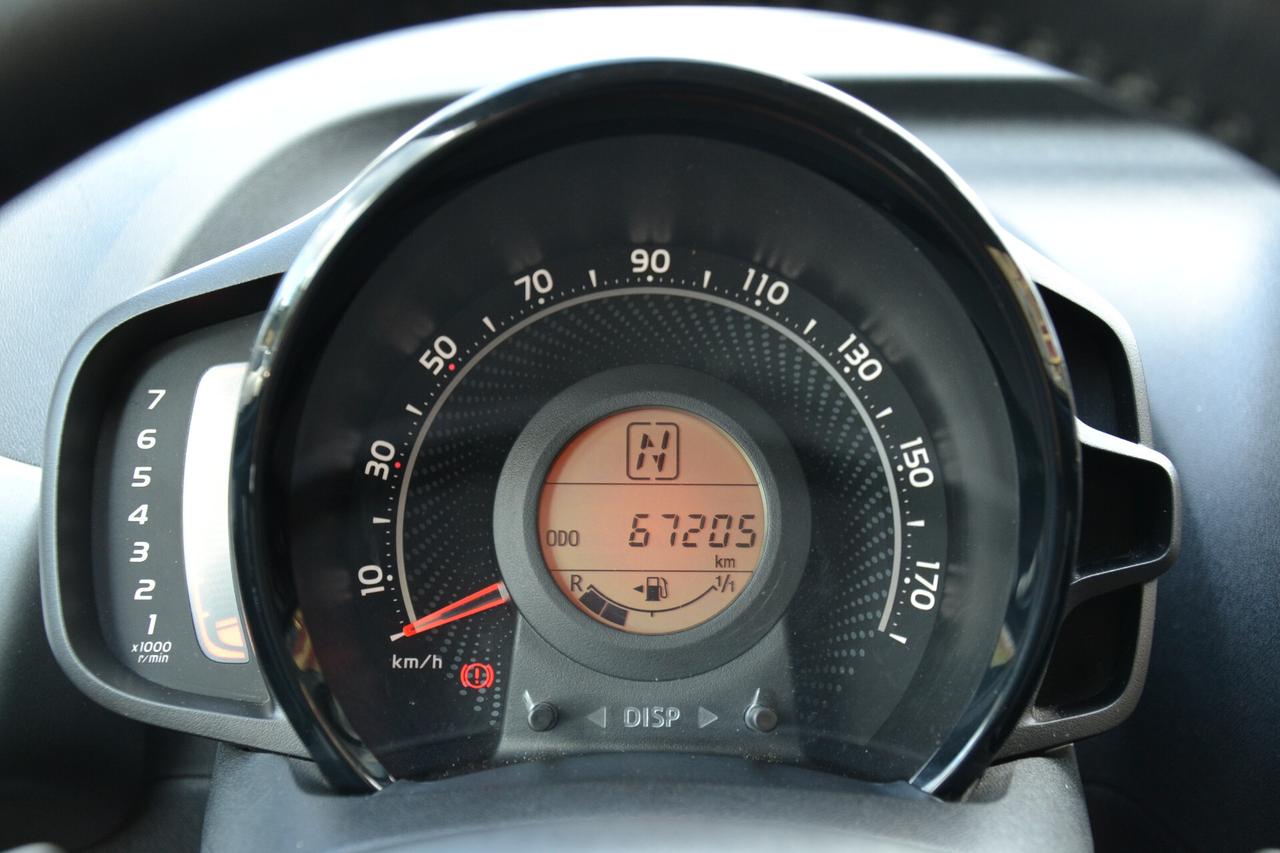 Toyota Aygo 1.0 72CV AUTOMATICA **RETROCAM**PREZZO VERO**