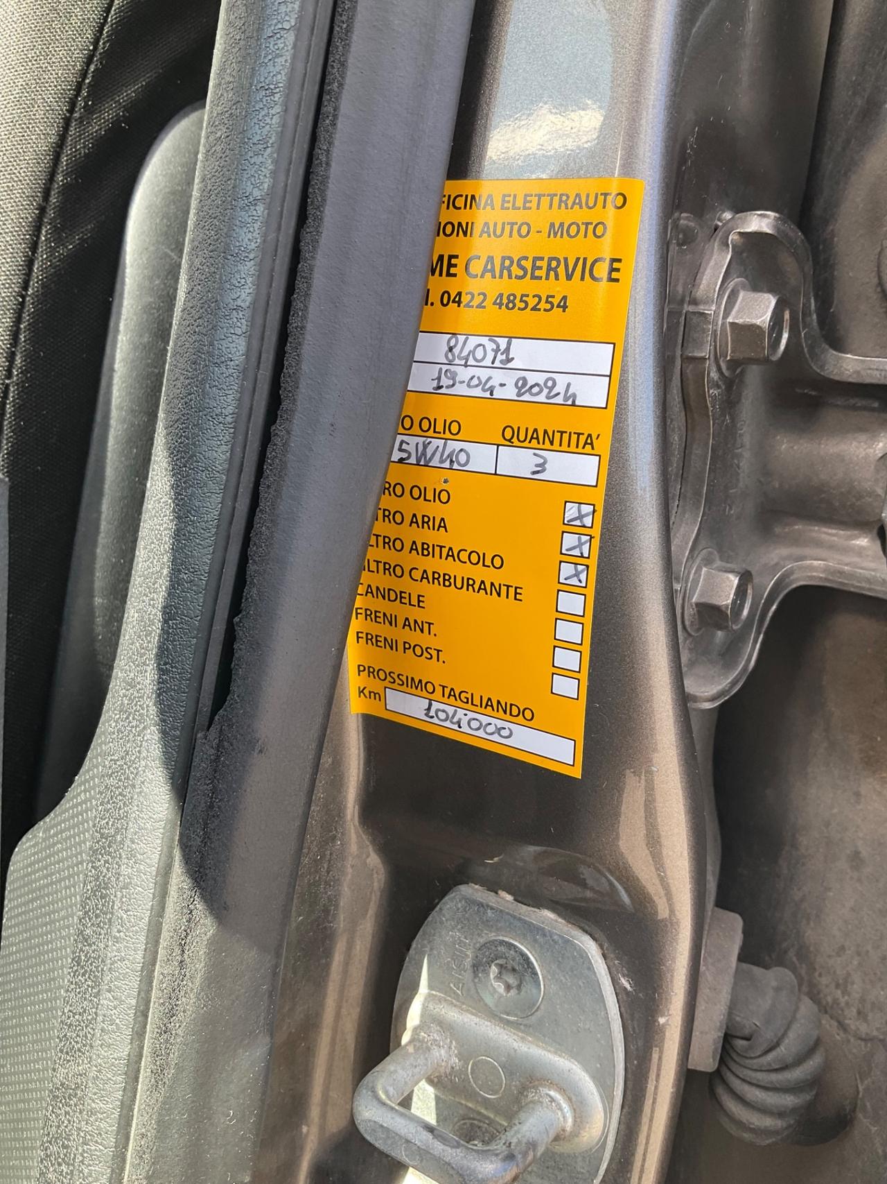 Toyota Aygo 1.0 12V VVT-i 5 porte Active Connect