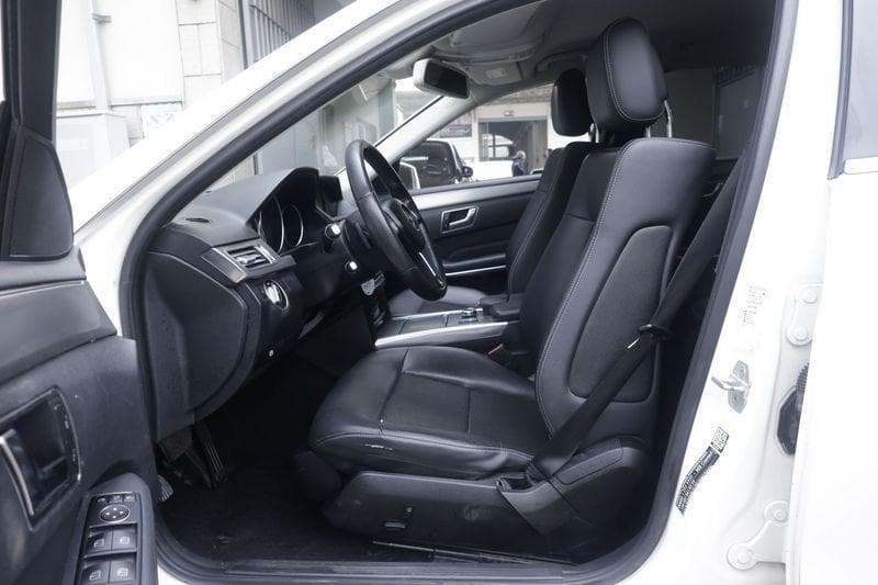 Mercedes-Benz Classe E Mercedes-Benz Classe E E 250 BlueTEC S.W. 4Matic Automatic Sport 150KW ANNO 2015