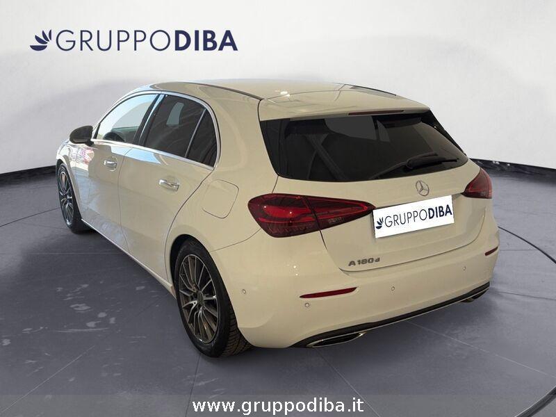 Mercedes-Benz Classe A - W177 2023 A 180 d Progressive Advanced Plus auto