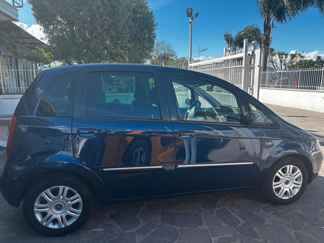 Fiat Idea 1.3 Multijet 16V 70 CV BlackEnergy