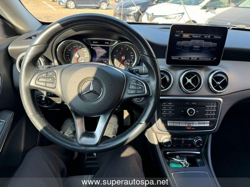 Mercedes-Benz CLA Berlina 200 Sport 7G-DCT