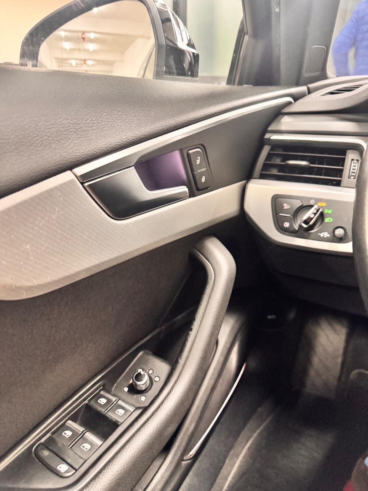 Audi A4 Avant 2.0 TDi 190 Cv TETTO S-Line - 2016