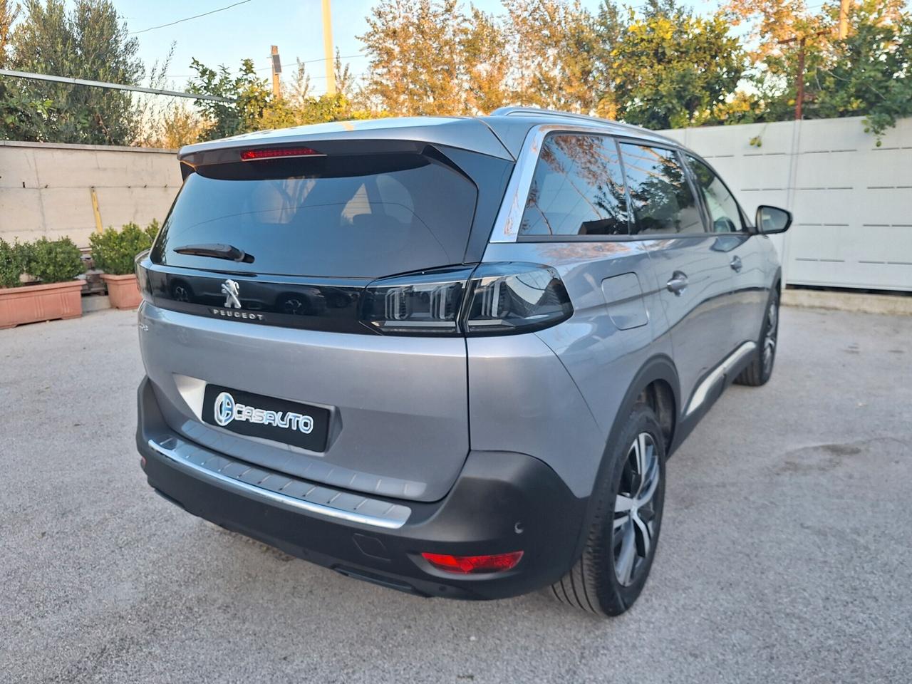 Peugeot 5008 ALLURE PACK 1.5 HDi 130 EAT8 NAV+RETROCAM. 7posti -2024