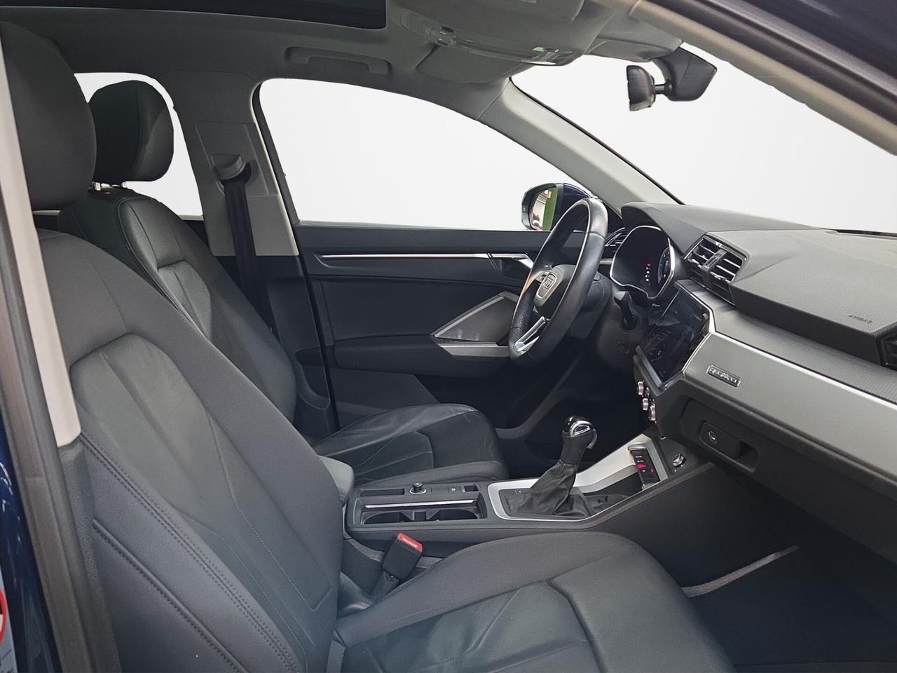 Audi Q3 40 TDI quattro S tronic Business