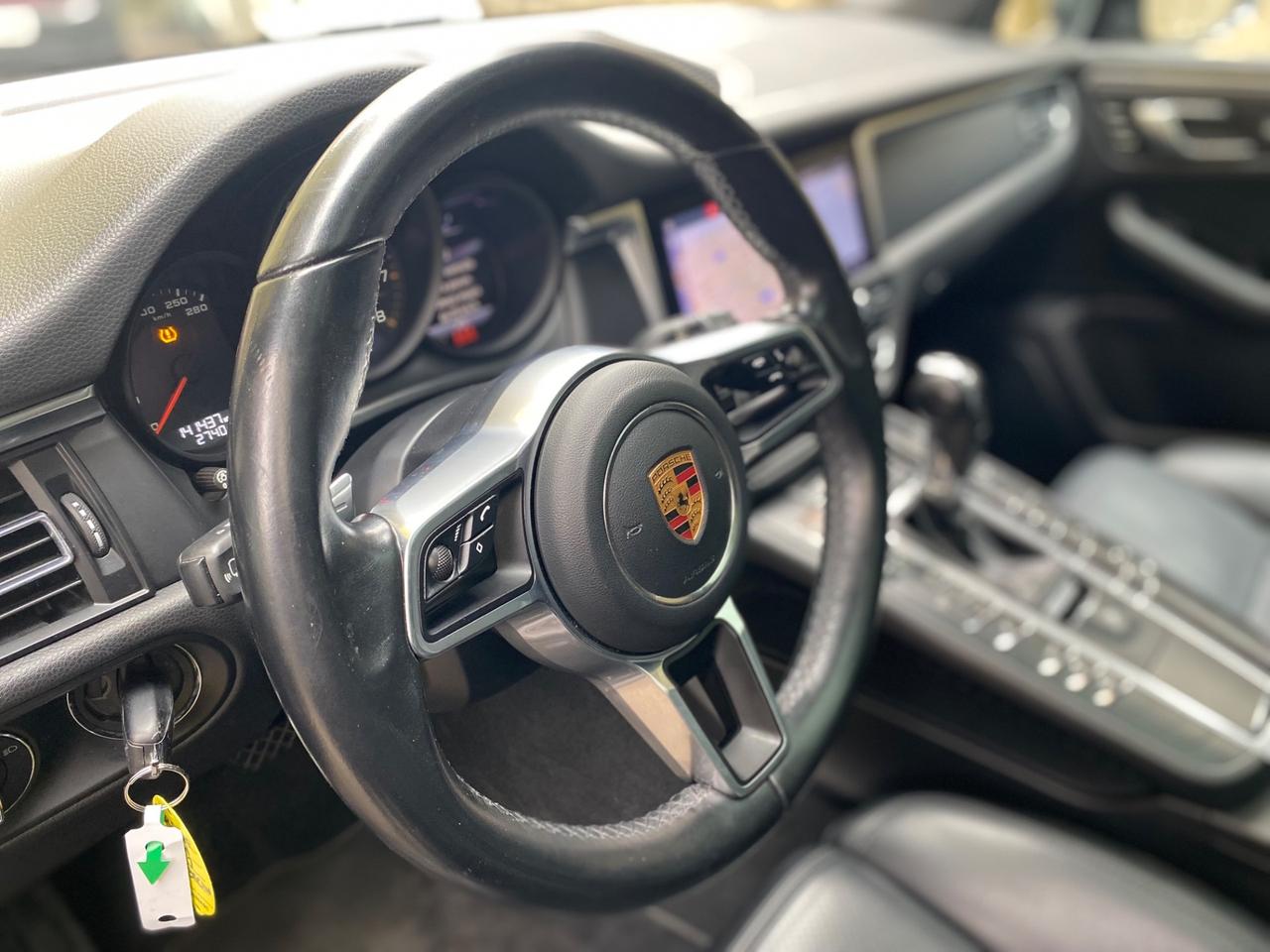 Porsche Macan 2.0 tetto panoramico 245 cv