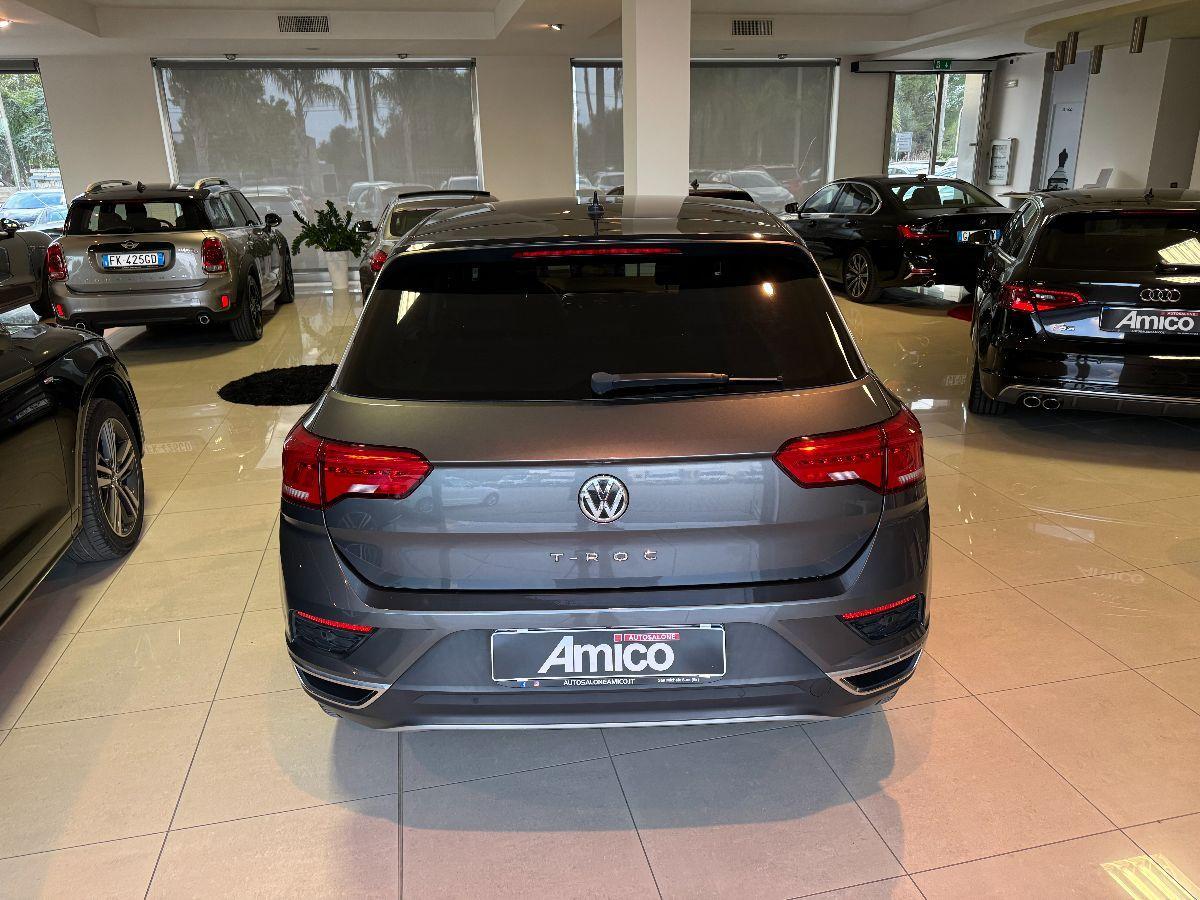 VOLKSWAGEN - T-Roc - 1.6 TDI STYLE Cokpit 2019