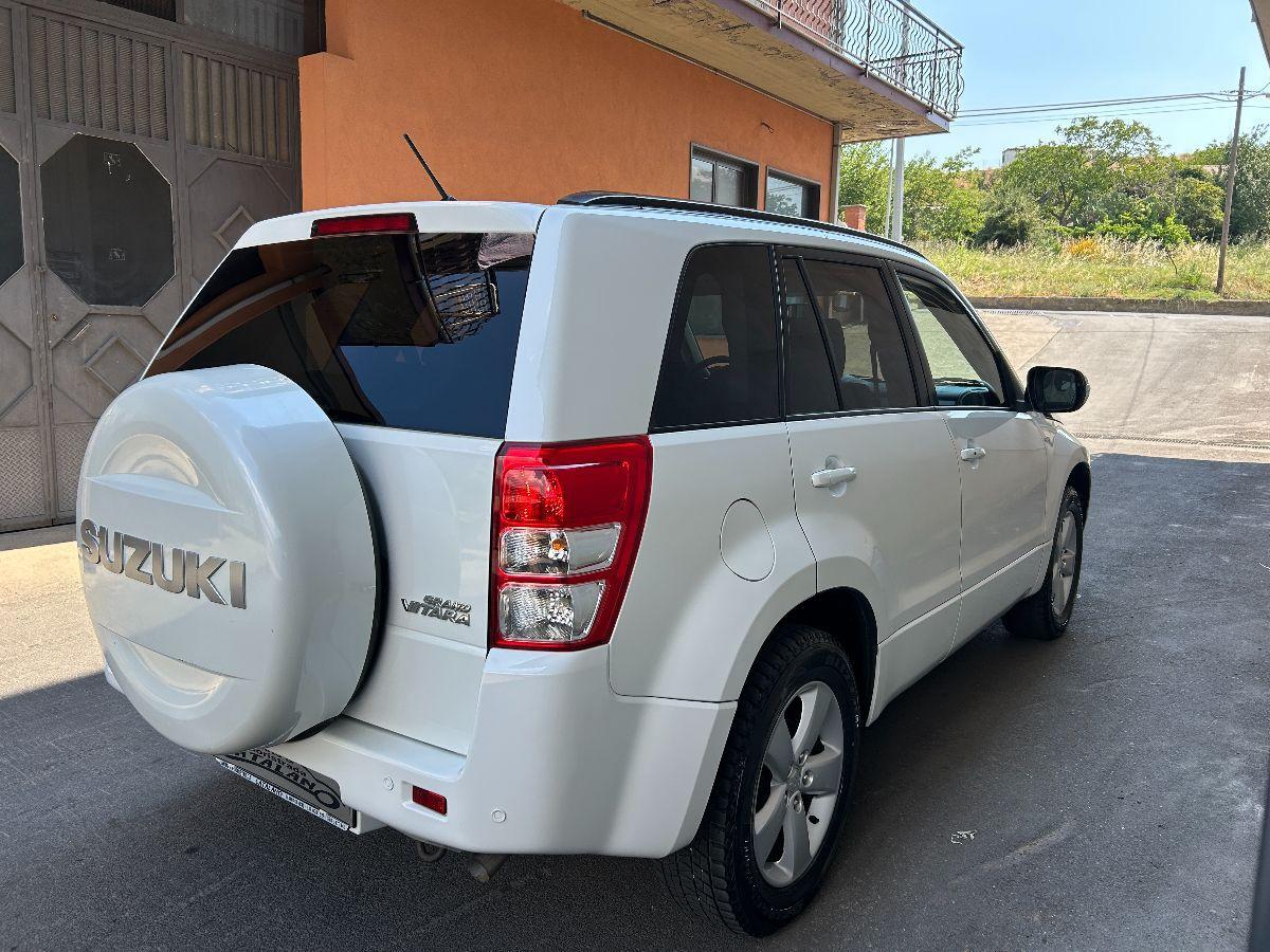 SUZUKI - Grand Vitara - 1.9 DDiS 129CV 5p. Exec.Crossover
