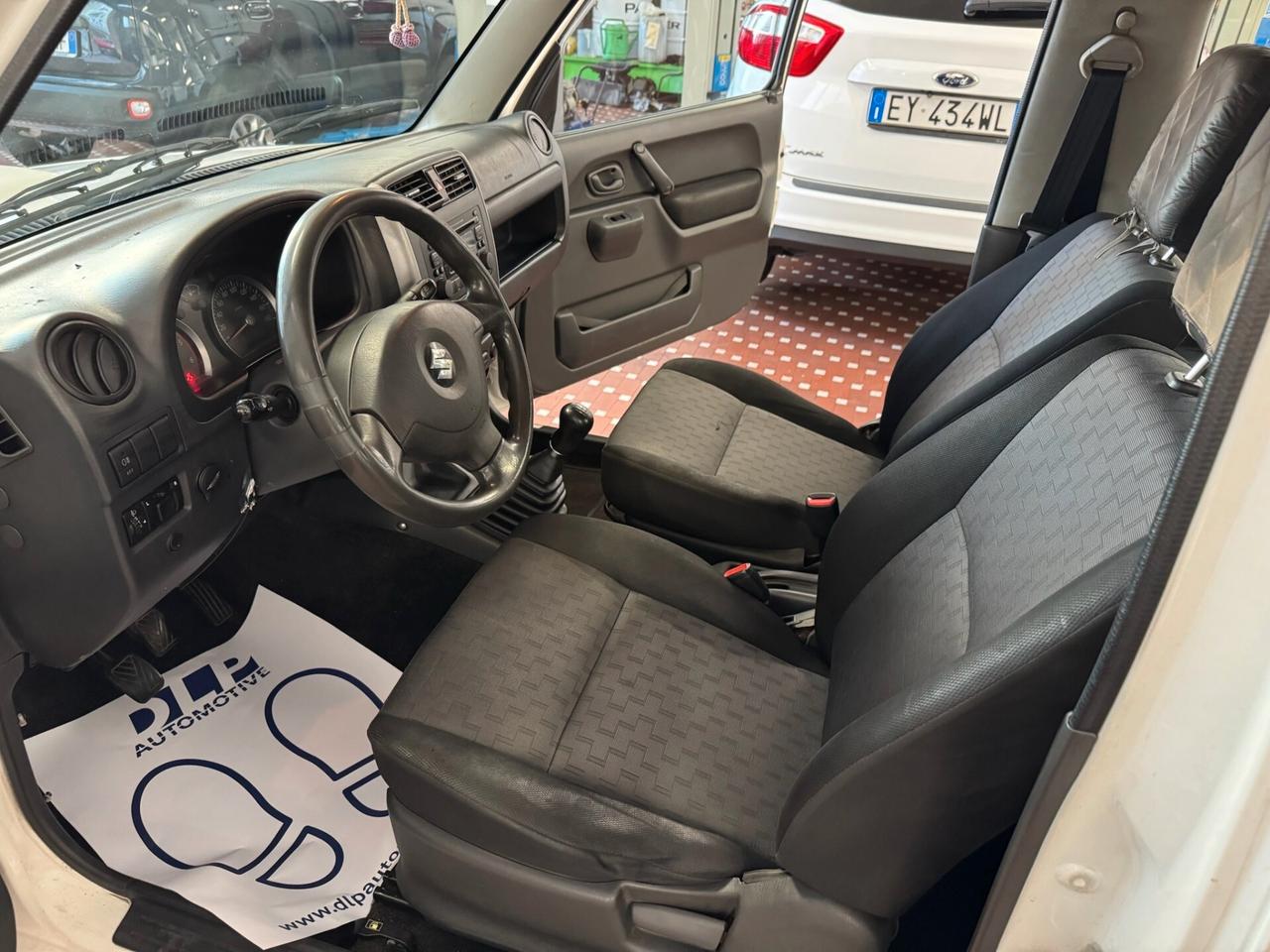 Suzuki Jimny 1.5 DDiS cat 4WD Special - RIDOTTE E GANCIO TRAINO