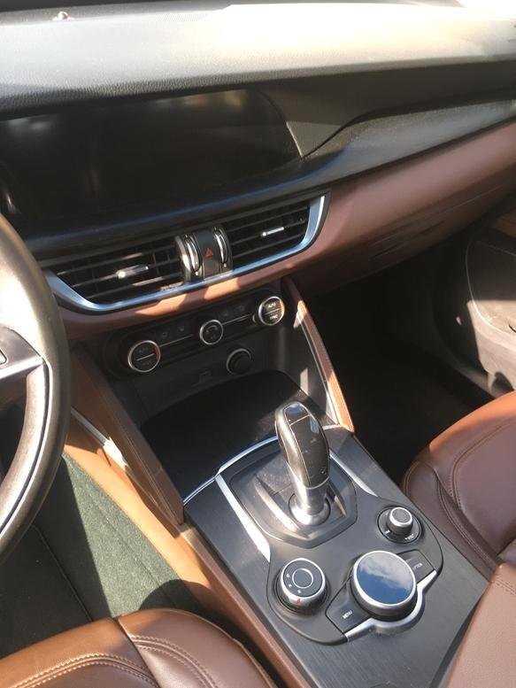 Alfa Romeo Stelvio 2.2 Turbodiesel 180 CV AT8 RWD Executive