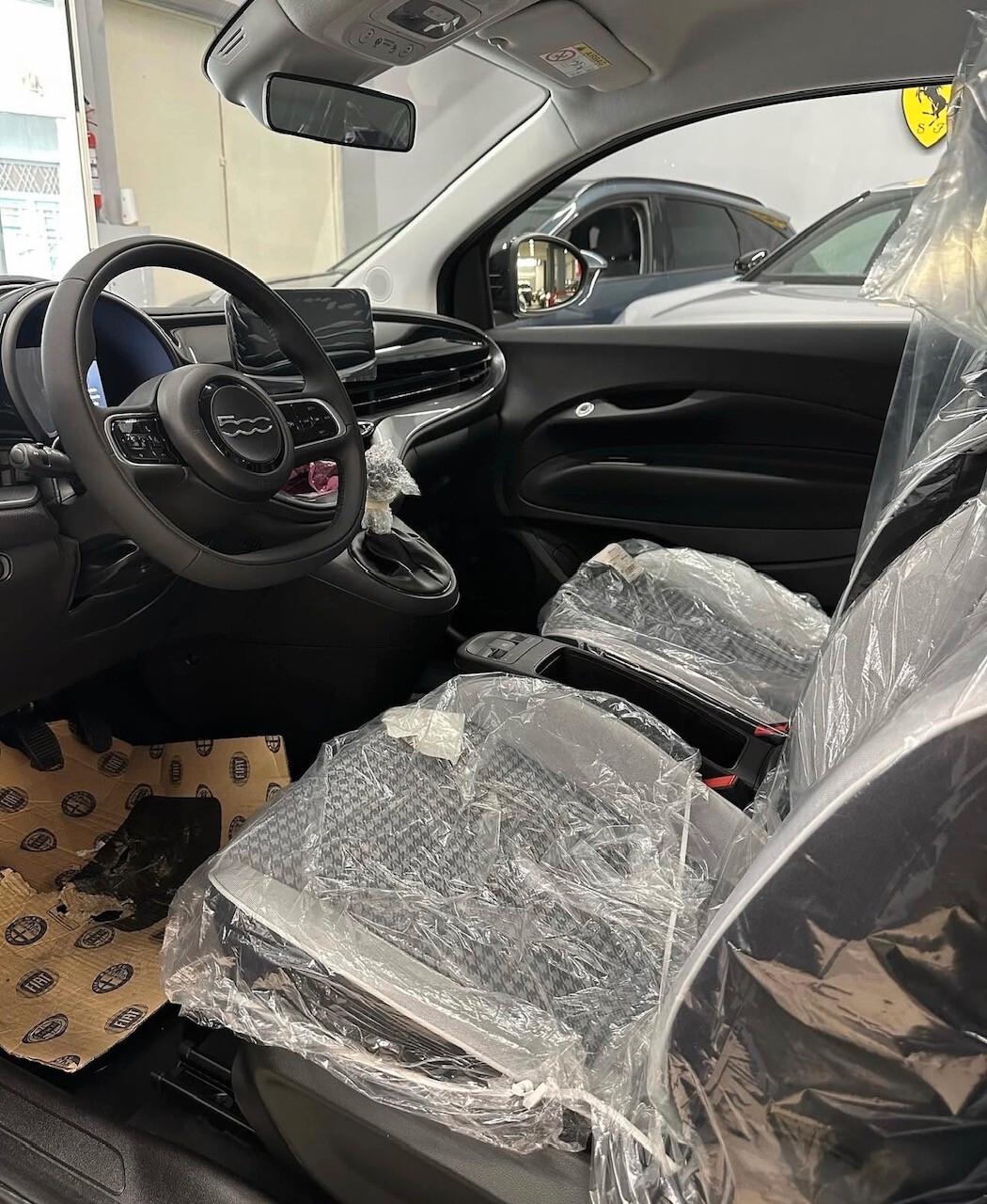 Fiat 500 Berlina Hybrid Torino