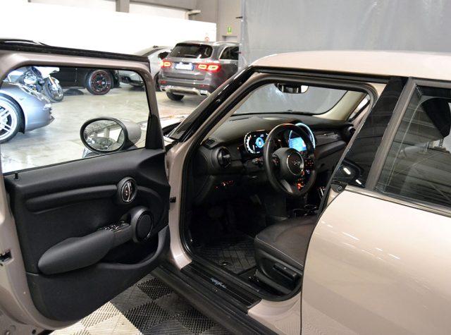 MINI One 1.5 Camden 5 porte Automatica Ok Neopatentati **